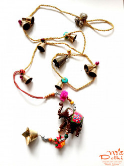 Дзвіночки, слоники на шнурі . Індія